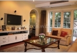 Old Apartment on Nanhui Road 3bedroom 230sqm ¥55,000