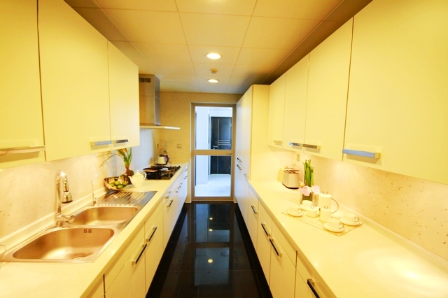 Shimao Riviera Garden   |   世茂滨江花园  3bedroom 238sqm ¥30,000 PDA08629