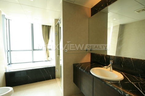 City Condo   |   虹桥豪苑 3bedroom 212sqm ¥26,000 CNA00145