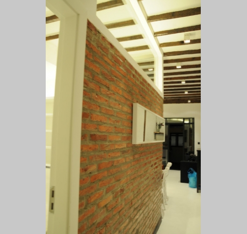 Old Lane House on Wulumuqi M. Road 2bedroom 100sqm ¥20,000 SH012128