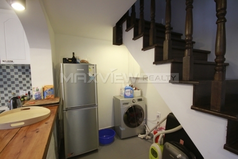 Old Lane House on Wulumuqi M. Road 3bedroom 150sqm ¥26,000 SH009201