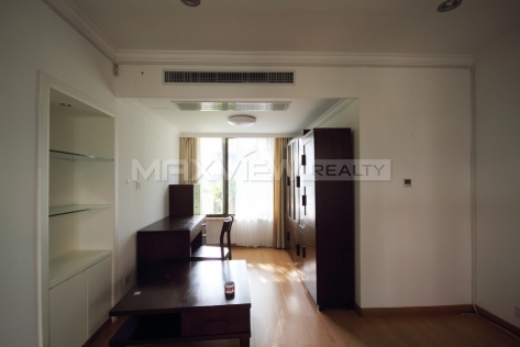 Green Valley Villa   |   绿谷别墅 5bedroom 250sqm ¥58,000 SH013102