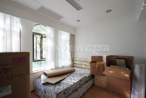 Green Valley Villa   |   绿谷别墅 5bedroom 250sqm ¥58,000 SH013102