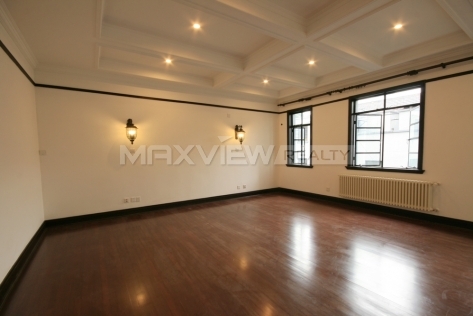 Old Garden House on Weihai Road 5bedroom 230sqm ¥45,000 L01197
