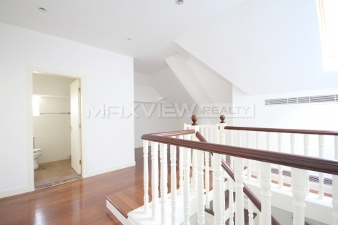 Dongjiao Villa   |   东郊花园 4bedroom 500sqm ¥50,000 PDV00089