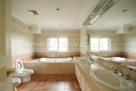 The Emerald   |   绿宝园 5bedroom 380sqm ¥52,000 NHV00016