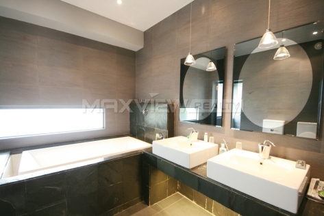 Lakeside Ville   |   湖畔佳苑 4bedroom 380sqm ¥43,000 QPV00449