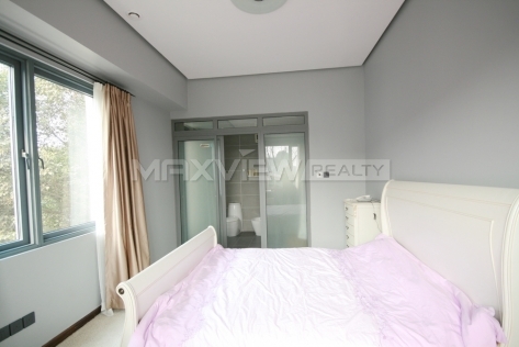 Lakeside Ville   |   湖畔佳苑 4bedroom 380sqm ¥43,000 QPV00449