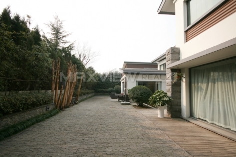 Lakeside Ville   |   湖畔佳苑 4bedroom 380sqm ¥43,000 QPV00449