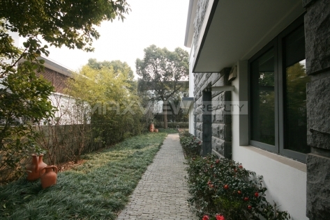 Lakeside Ville   |   湖畔佳苑 4bedroom 380sqm ¥43,000 QPV00449