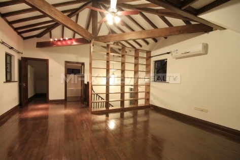 Old Lane House on Yongjia Road 5bedroom 270sqm ¥46,000 L00056