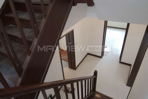 Old Apartment on Nanhui Road 3bedroom 360sqm ¥60,000 SH009170
