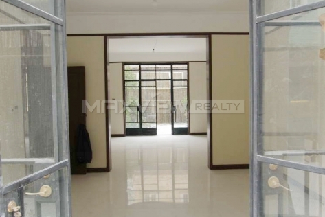 Old Apartment on Nanhui Road 3bedroom 360sqm ¥60,000 SH009170