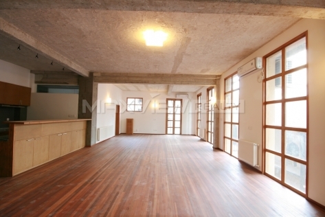Old Lane House on Shaanxi S. Road 2bedroom 195sqm ¥32,000 SH000384