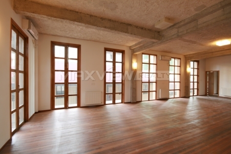 Old Lane House on Shaanxi S. Road 2bedroom 195sqm ¥32,000 SH000384