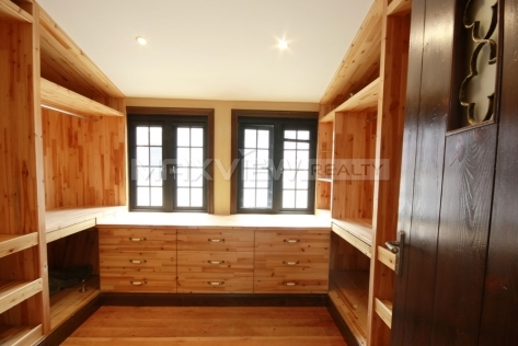 Old Lane House on Fengyang Road 3bedroom 213sqm ¥32,000 SH001985