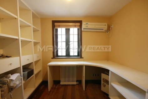 Old Lane House on Fengyang Road 3bedroom 213sqm ¥32,000 SH001985