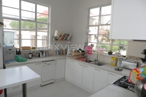Old Lane House on Zhenning Road 3bedroom 220sqm ¥28,000 SH006204