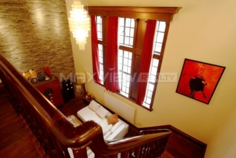 Old Apartment on Weihai Road 2bedroom 150sqm ¥30,000 L01471