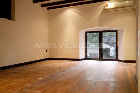 Old Lane House on Fengxian Road 2bedroom 180sqm ¥25,000 SH011396