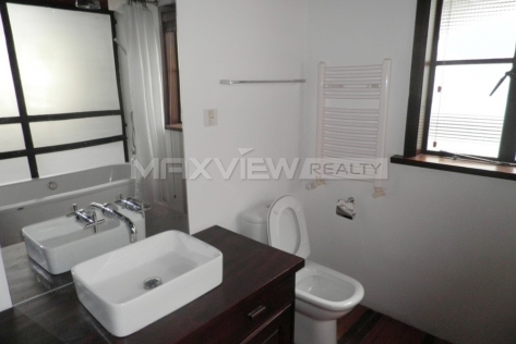Old Lane House on Wuyuan Road  4bedroom 240sqm ¥28,000 L00412