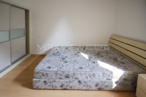 Green Valley Villa   |   绿谷别墅 4bedroom 260sqm ¥50,000 SH015100