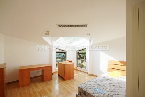 Green Valley Villa   |   绿谷别墅 4bedroom 205sqm ¥44,000 SH015164
