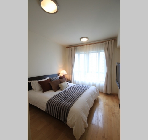 One Park Avenue Managed By Yopark |   优帕克 静安枫景 2bedroom 98sqm ¥20,000 JAA02837