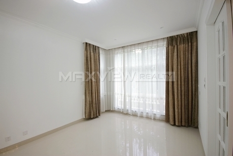 Oriental Garden   |   东方花园 4bedroom 300sqm ¥35,000 SH015512