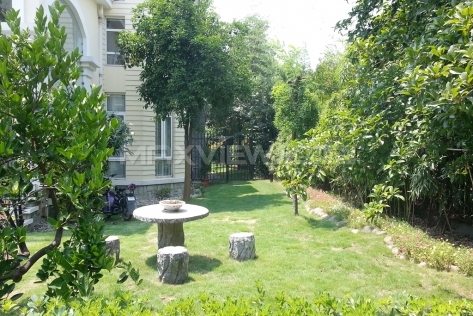 Housing Shanghai Emerald Villas 6bedroom 400sqm ¥38,000 SH015773