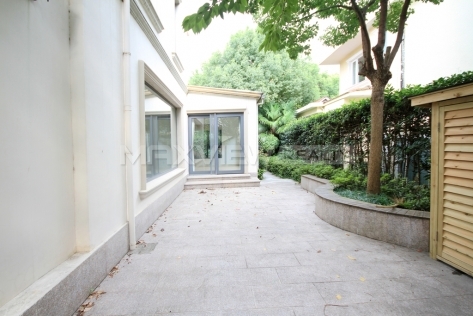 Jiushi Western Suburban Garden   |   久事西郊花园 4bedroom 330sqm ¥35,000 SH002546