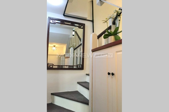 Old Apartment on Xiangyang S. Road 3bedroom 120sqm ¥22,000 SH015879