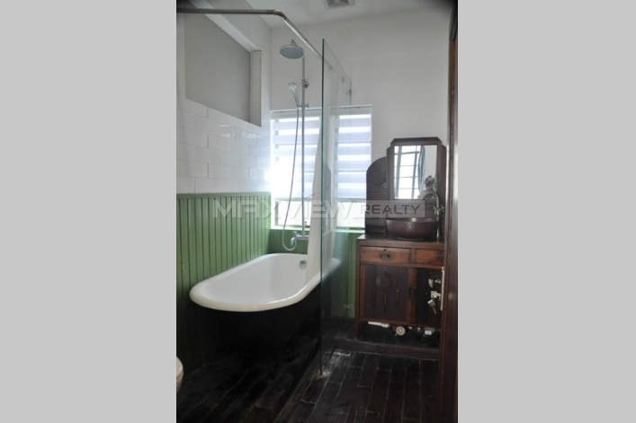 Old Lane House on Nanchang Road 3bedroom 148sqm ¥25,000 SH001274