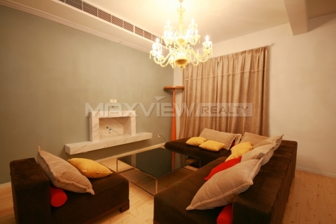 Old Lane House on Yongkang Road 4bedroom 280sqm ¥48,000 L00680