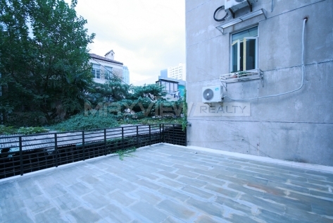 Old Lane House on Yongkang Road 4bedroom 280sqm ¥48,000 L00680