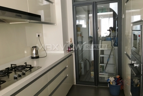 Lakeside Ville   |   湖畔佳苑 3bedroom 210sqm ¥28,000 SH012130