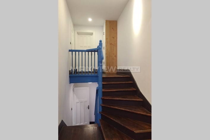 Old Apartment on Huashan Road 2bedroom 150sqm ¥26,000 SH016035