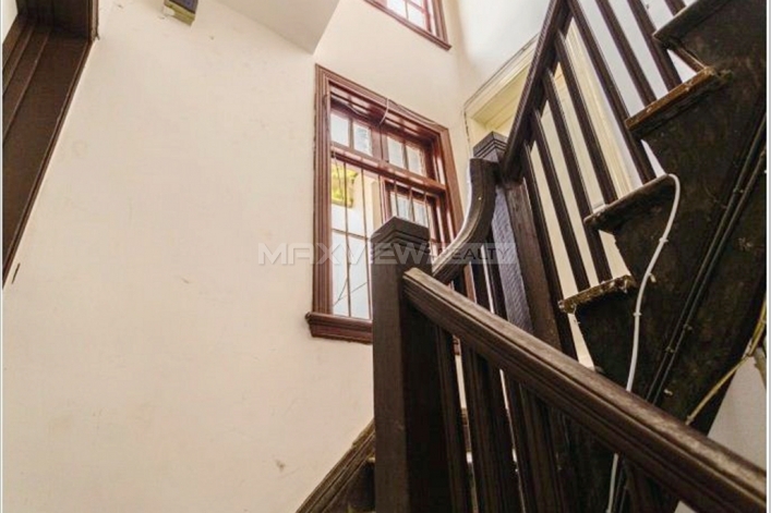 Flawless 1br 70sqm Old Lane House on Julu Road 1bedroom 70sqm ¥20,000 SH016125