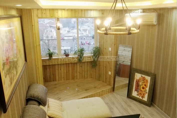 Exquisite 4br 140sqm Old Lane House on Wulumuqi M. Road 4bedroom 140sqm ¥25,500 SH016132