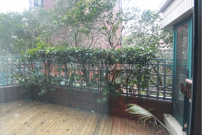 Magnificent 3br 136sqm Court Yards  in Shanghai Court Yards  2bedroom 136sqm ¥25,000 SH016177