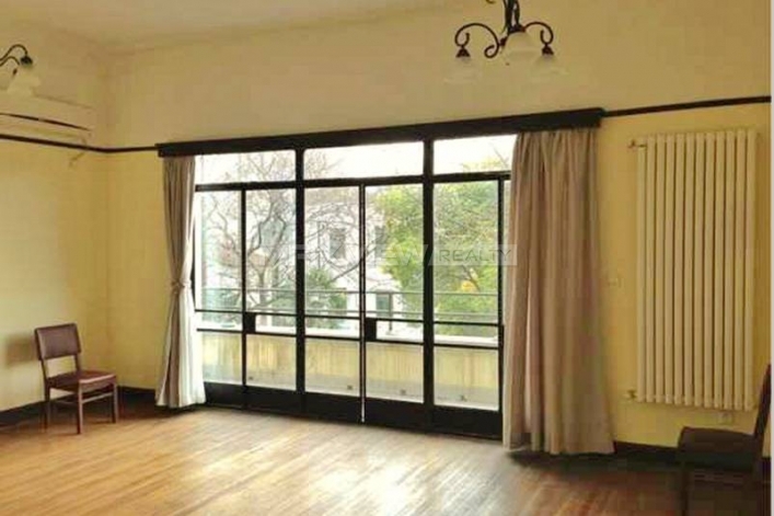 Spacious Apartment on Wuyuan Road  2bedroom 180sqm ¥28,000 SH016310