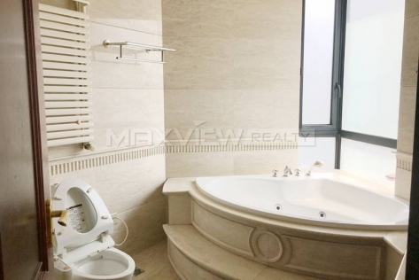 Spacious Apartment in Rich Garden 4bedroom 237sqm ¥42,000 SH013847