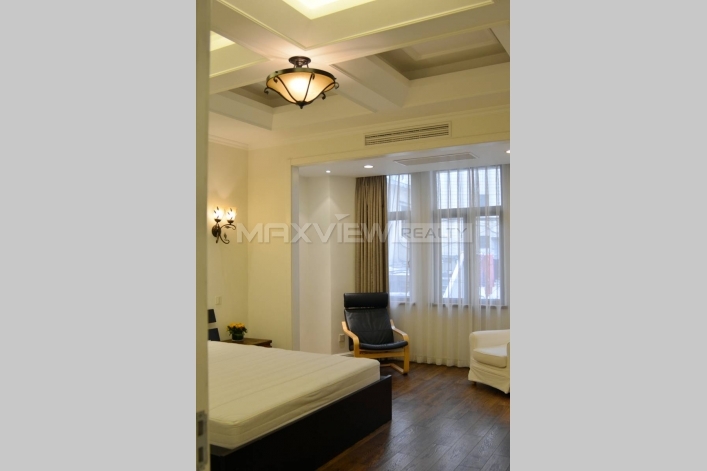 Old Apartment on Huaihai M. Road 2bedroom 132sqm ¥28,000 SH000332