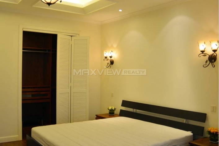 Old Apartment on Huaihai M. Road 2bedroom 132sqm ¥28,000 SH000332