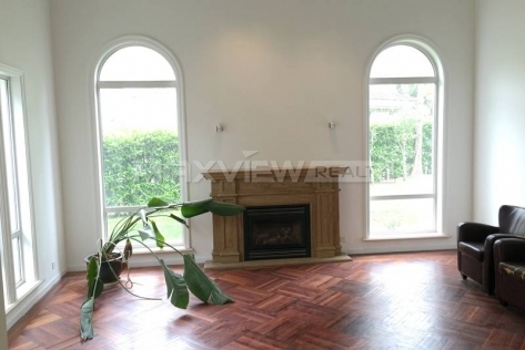 Fantastic unfirnished Villa in the Shanghai Age 5bedroom 352sqm ¥35,000 MHV00502