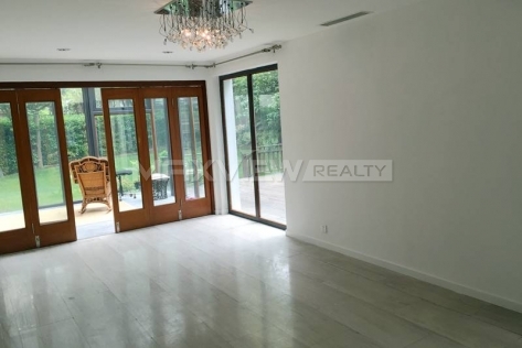 Fantastic unfirnished Villa in the Shanghai Age 5bedroom 352sqm ¥35,000 MHV00502