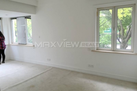 Fantastic unfirnished Villa in the Shanghai Age 5bedroom 352sqm ¥35,000 MHV00502