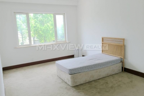 Fantastic unfirnished Villa in the Shanghai Age 5bedroom 352sqm ¥35,000 MHV00502