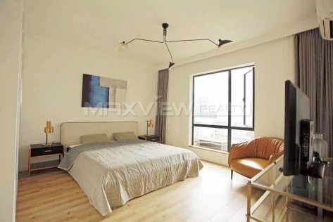 Old Lane Aartment on Wulumuqi S. Road 4bedroom 186sqm ¥36,000 SH016405