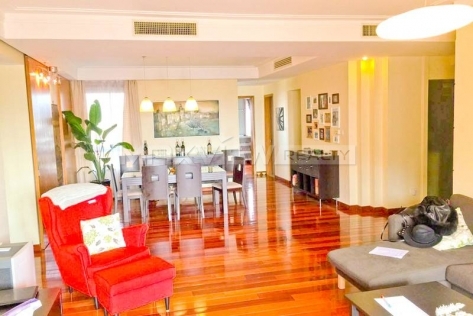 Capcious apartment in Green Court of Shanghai 3bedroom 256sqm ¥40,000 PDA00107